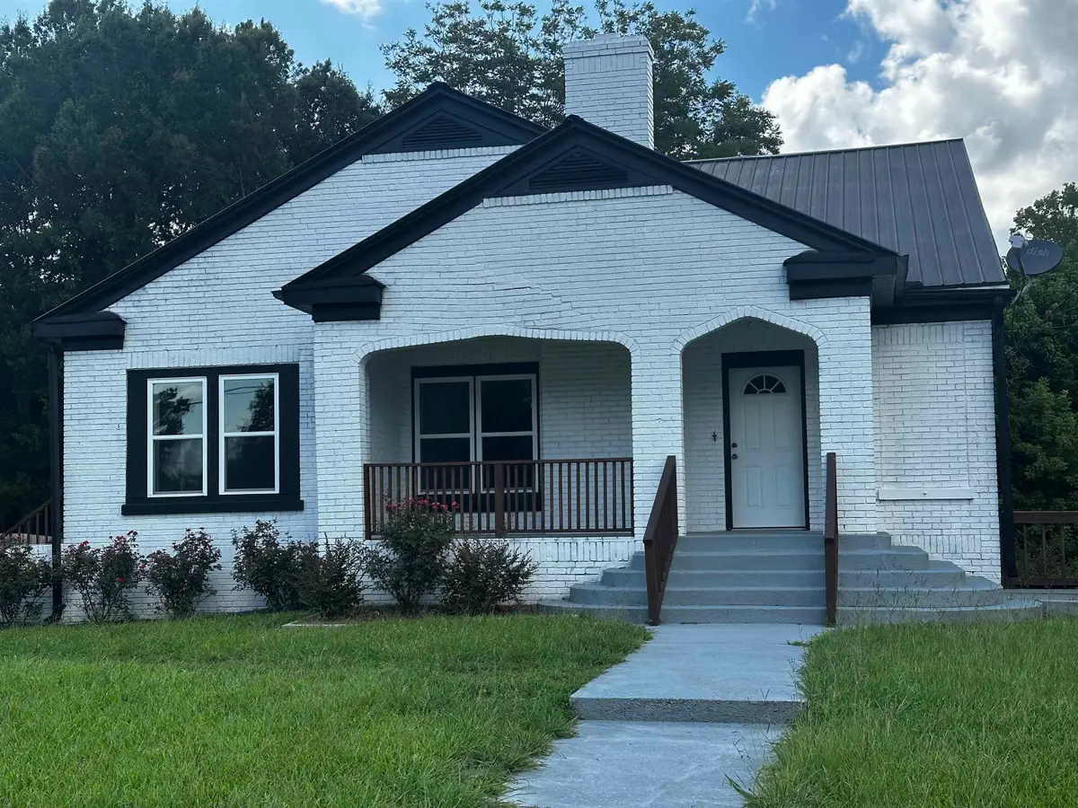 410 NE Blountsville St, Hanceville, AL 35077 - #1