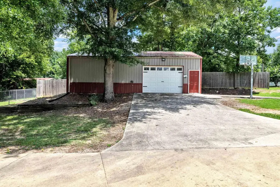 411 Co Rd 1467, Cullman, AL 35055 - #2