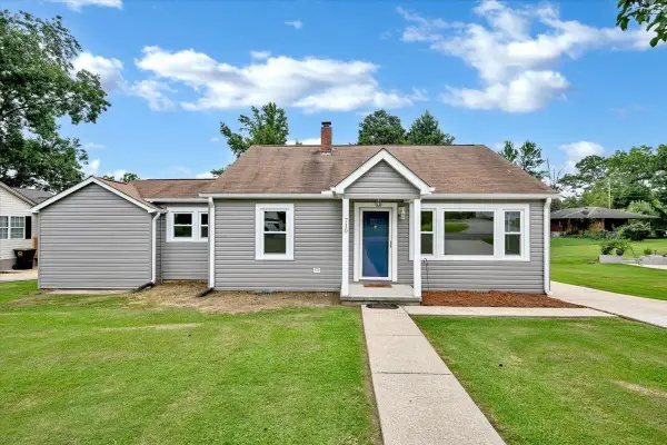 710 8th St, Cullman, AL 35055