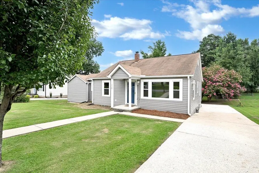 710 8th St, Cullman, AL 35055 - #2