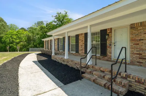 900 Larkwood Dr, Cullman, AL 35055