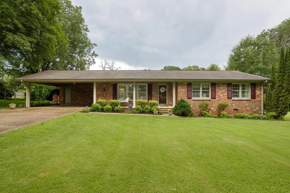 228 Duncan St, Russellville, AL 35654 - #1