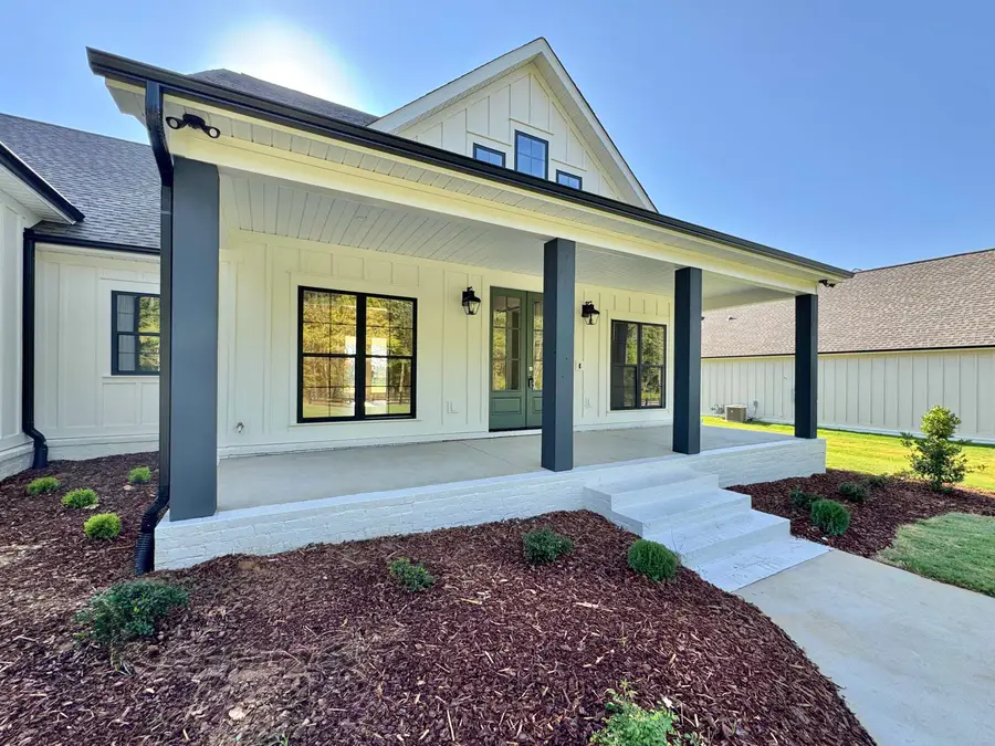 3862 Co Rd 61, Florence, AL 35634 - #2