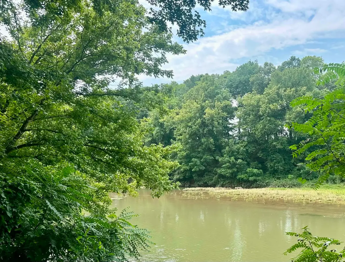 244 Garrett Rd, Killen, AL 35645 - #1