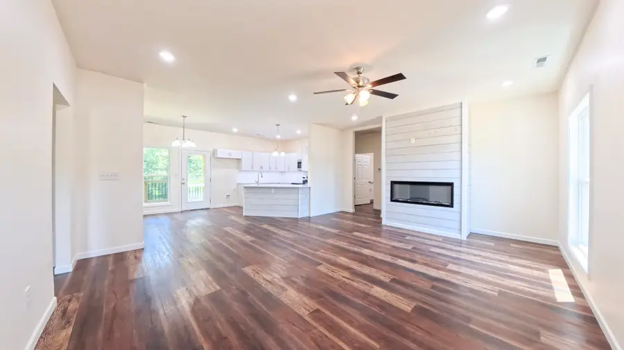 177 Cox Cemetery Rd, Killen, AL 35645 - #2