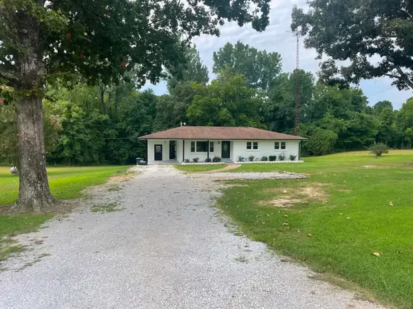14370 Hwy 72, Cherokee, AL 35616