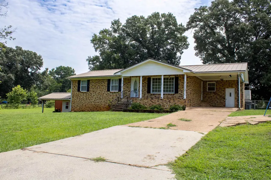 166 Montclair Rd, Killen, AL 35645 - #2