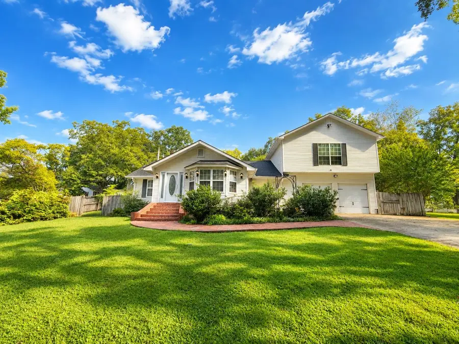 712 W Alabama St, Florence, AL 35630 - #2