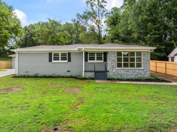 1014 Madison St, Tuscumbia, AL 35674