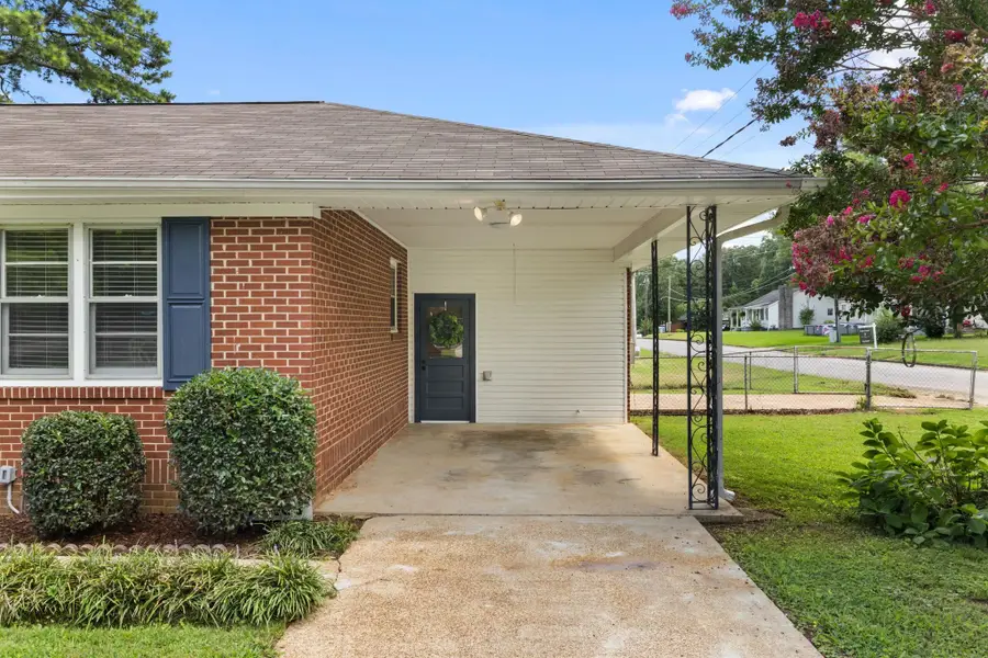 249 W Lee Ave, Florence, AL 35630 - #3