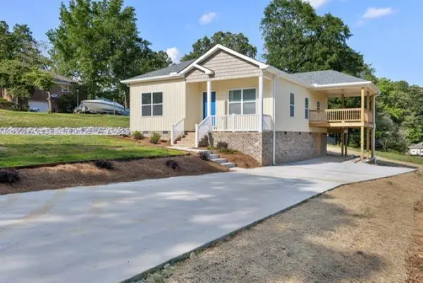 220 Frances Dr, Killen, AL 35645