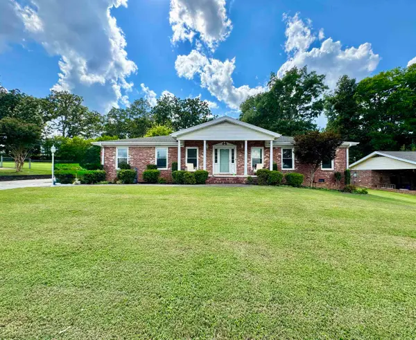 2913 Alexander St, Florence, AL 35633