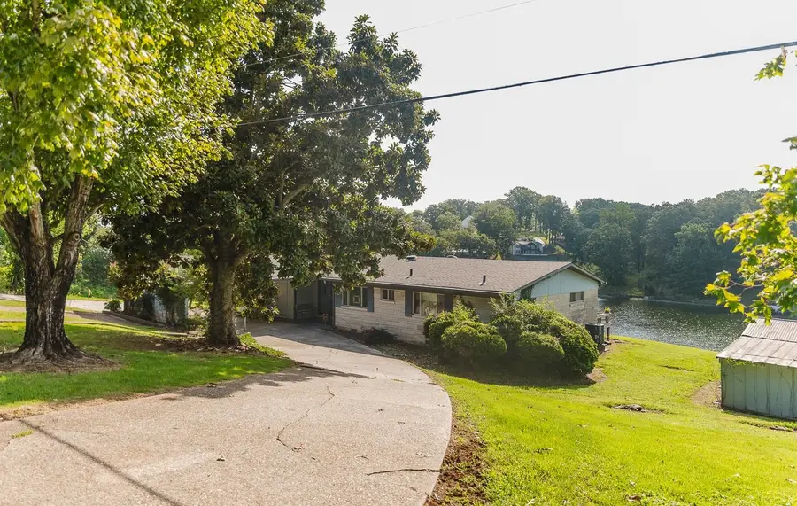 2130 Lime Kiln Rd, Muscle Shoals, AL 35661 - #3