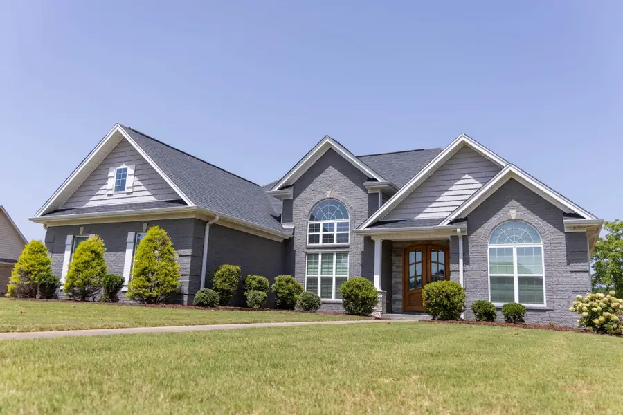 1001 Garrett Ln, Florence, AL 35633 - #3