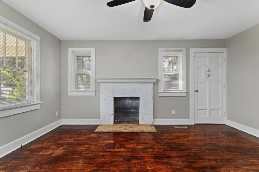 202 Seymore Ave, Florence, AL 35630 - #3