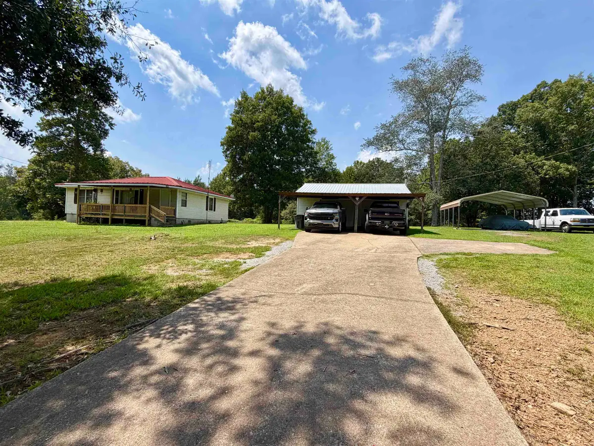 8409 Co Rd 61, Florence, AL 35634 - #1