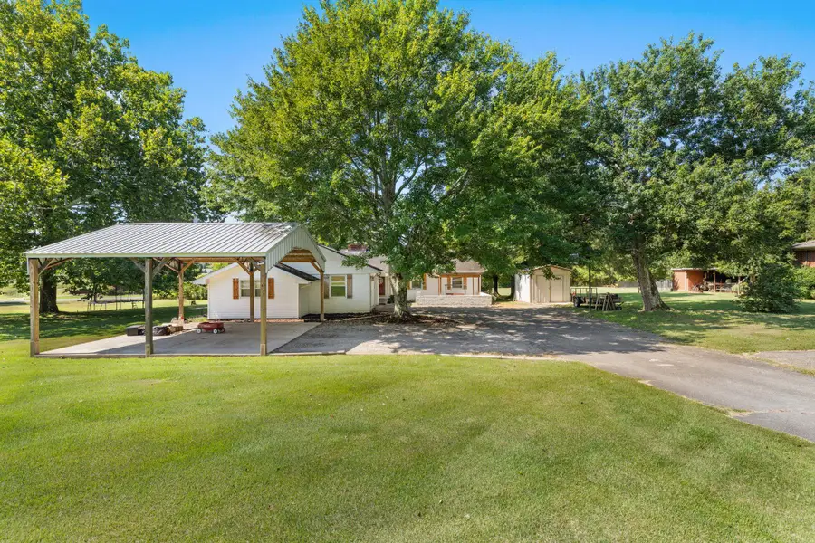 4020 Co Rd 200, Florence, AL 35633 - #2