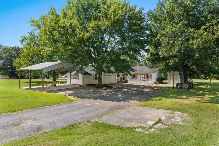 4020 Co Rd 200, Florence, AL 35633 - #3