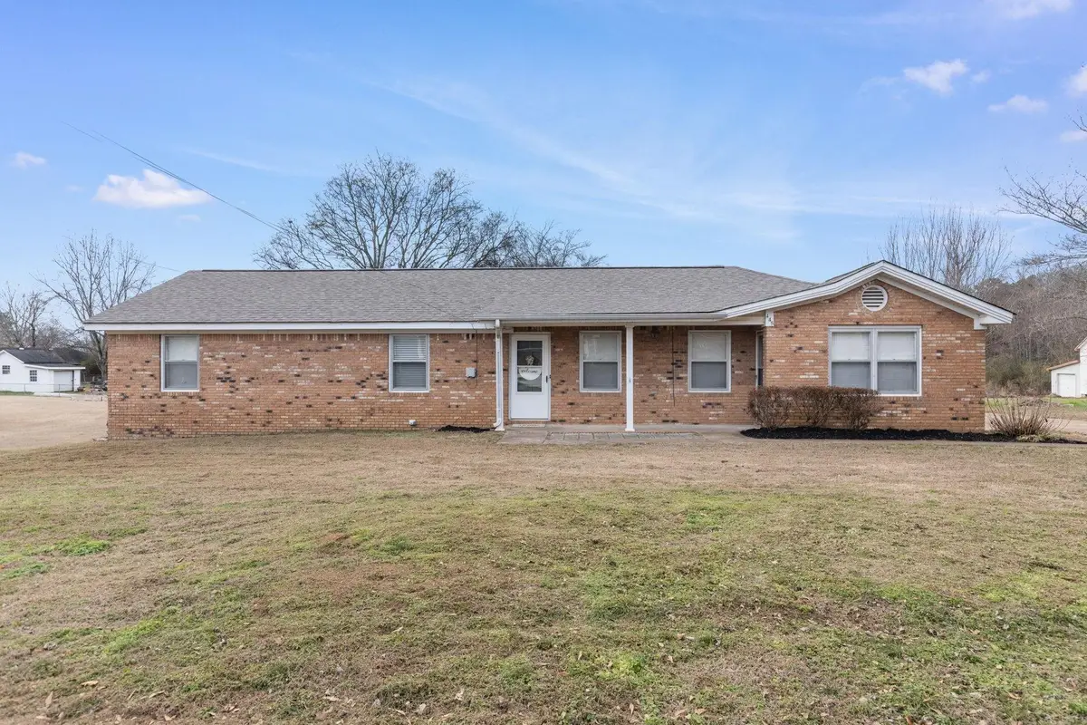 445 Wheeler St, Rogersville, AL 35652 - #1