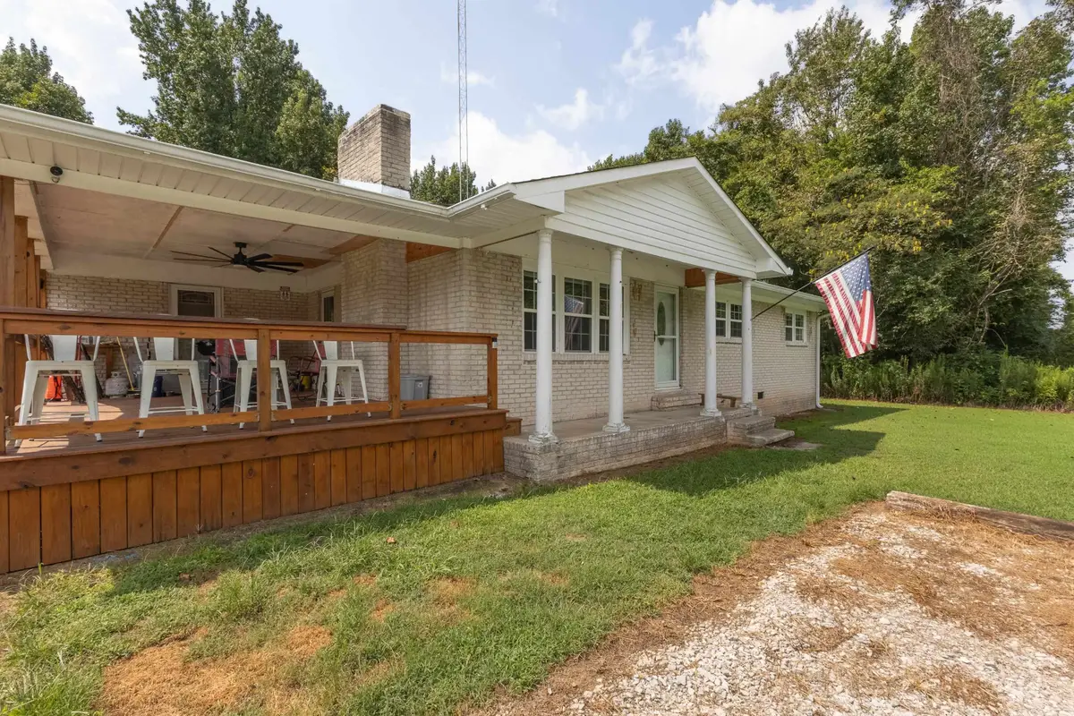 6490 Old Lee Hwy, Cherokee, AL 35616 - #1