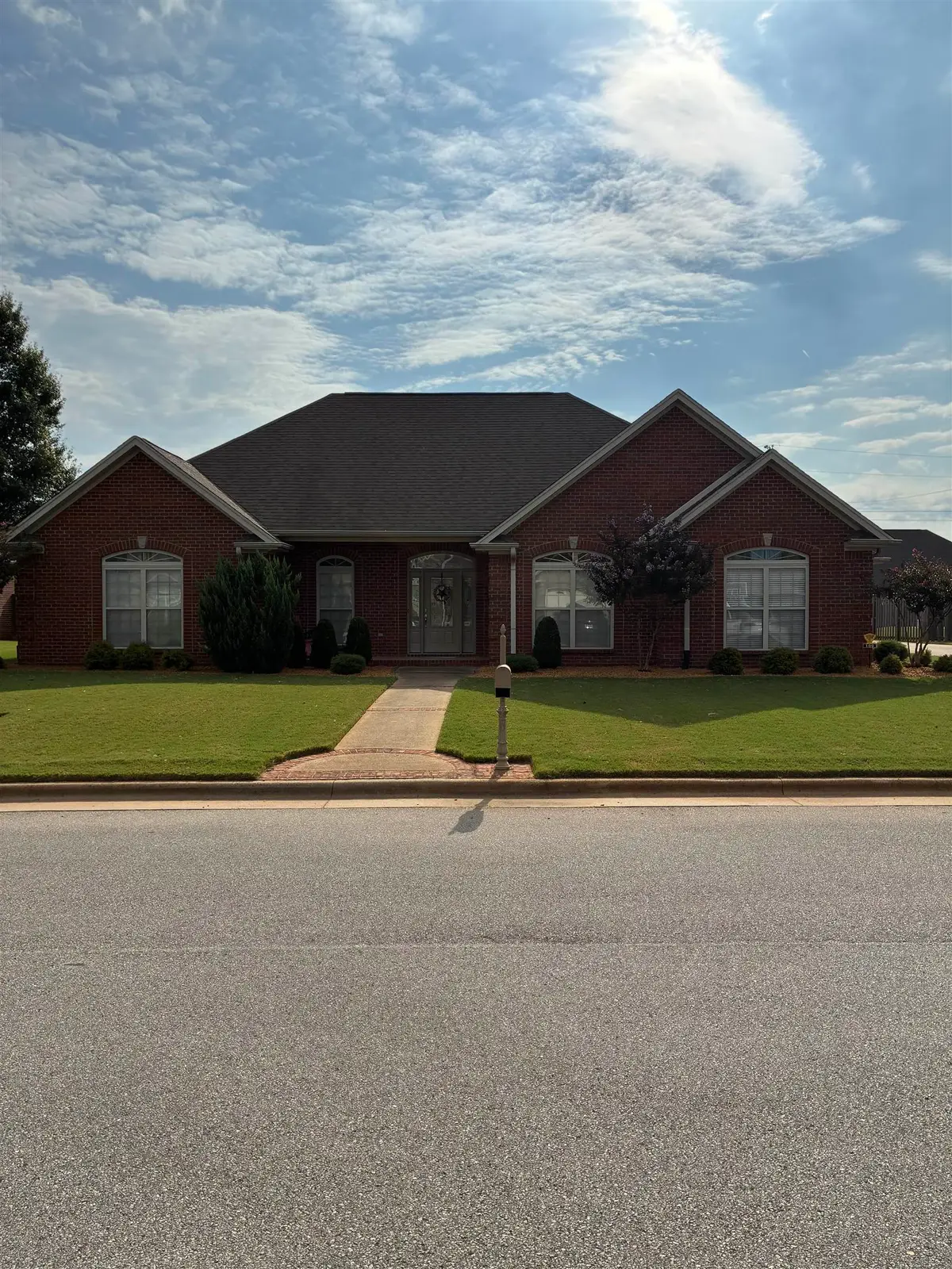 109 Chappell Rd, Muscle Shoals, AL 35661 - #1