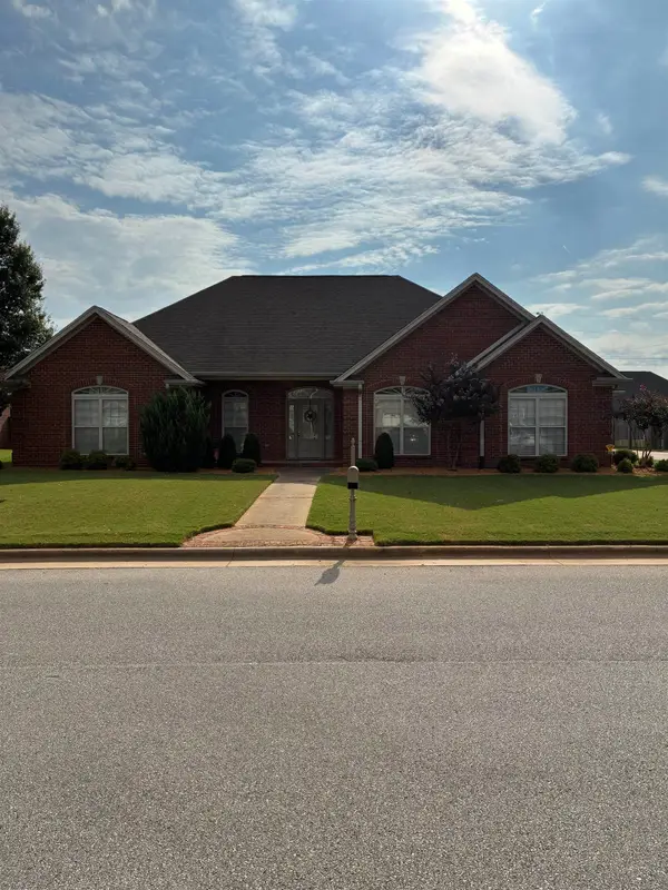 109 Chappell Rd, Muscle Shoals, AL 35661