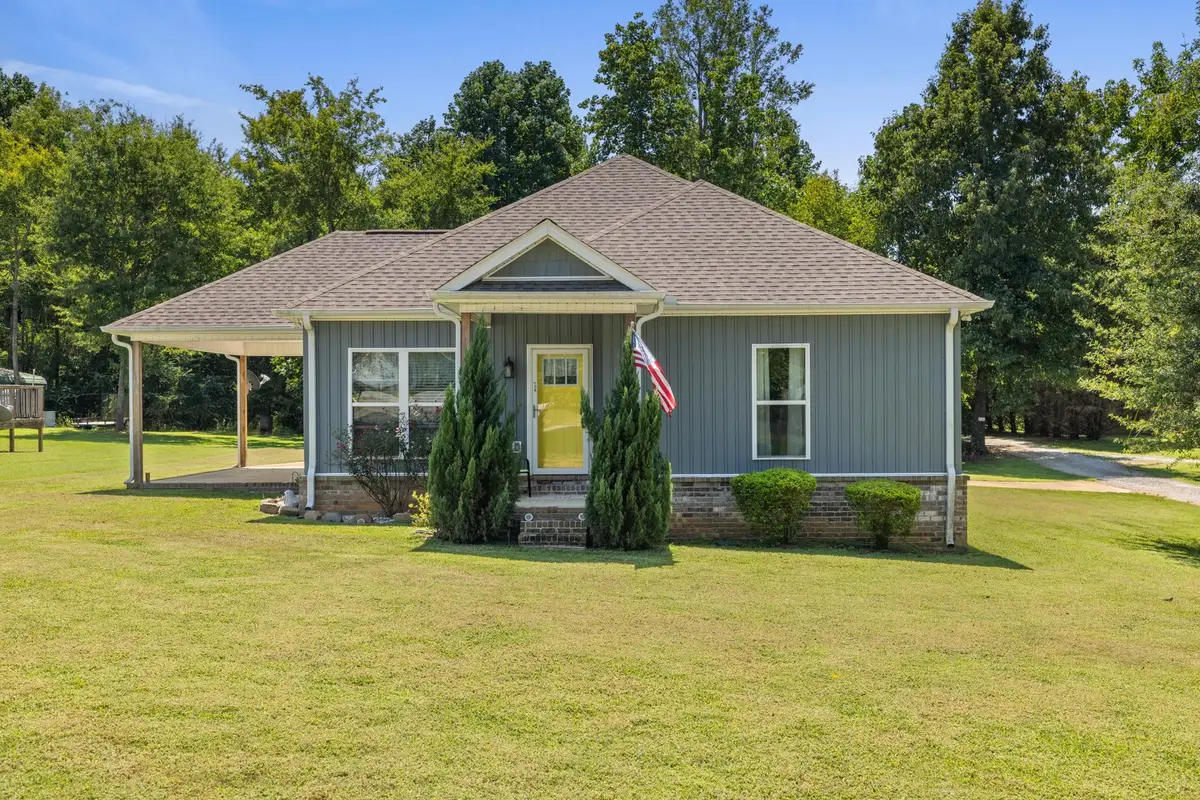 754 Rose St, Rogersville, AL 35652 - #1