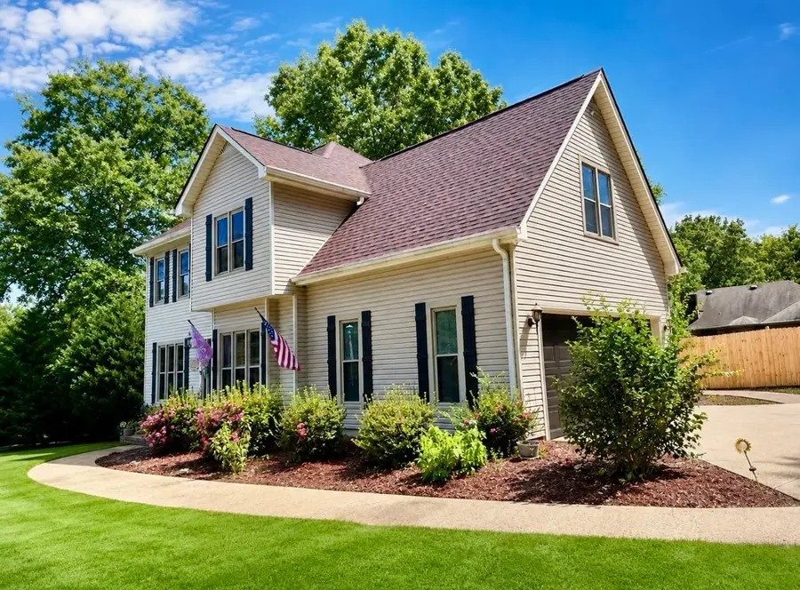 703 Oakhill Ave, Sheffield, AL 35660 - #2