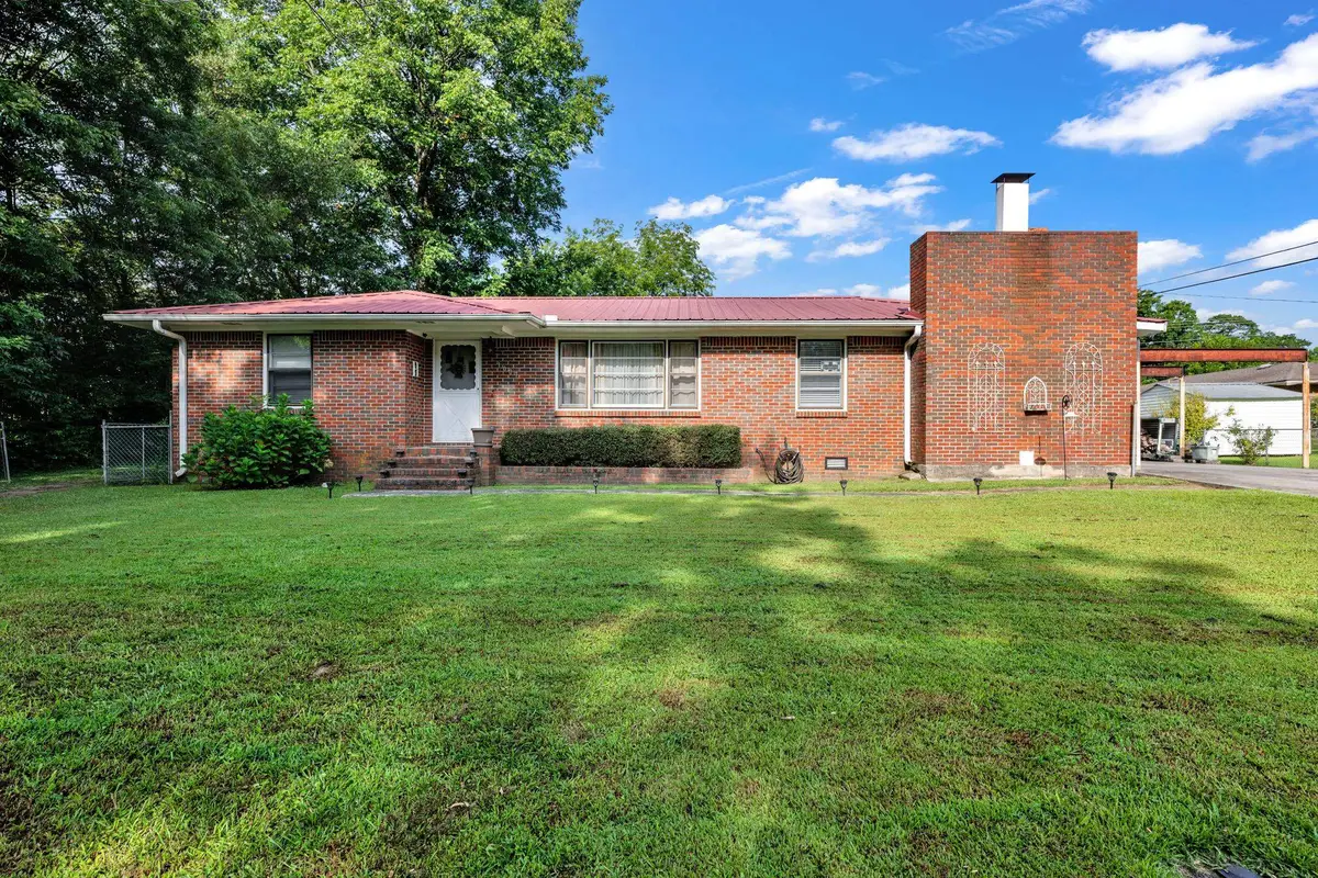 1007 Avenue D, Cullman, AL 35055 - #1