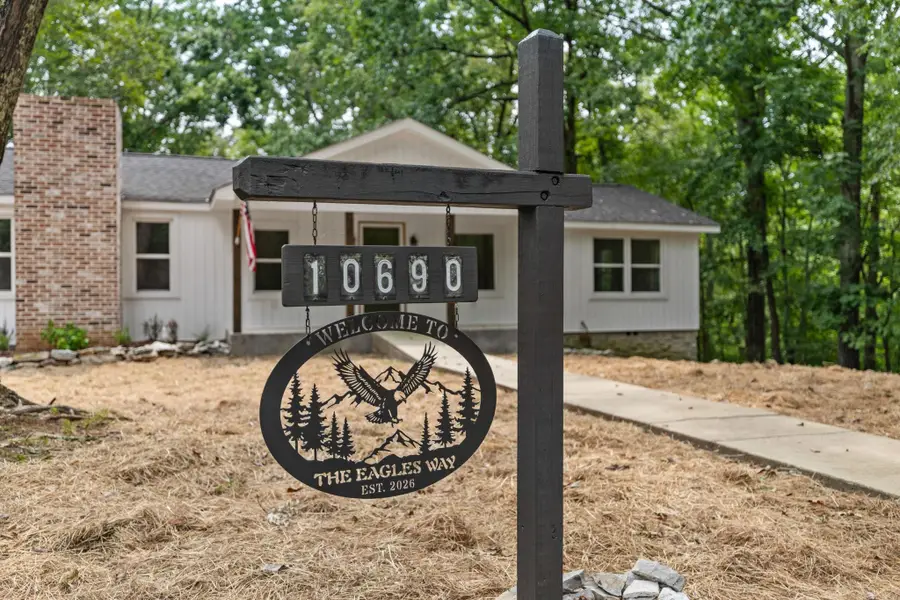 10690 Country Corner Rd, Athens, AL 35614 - #3