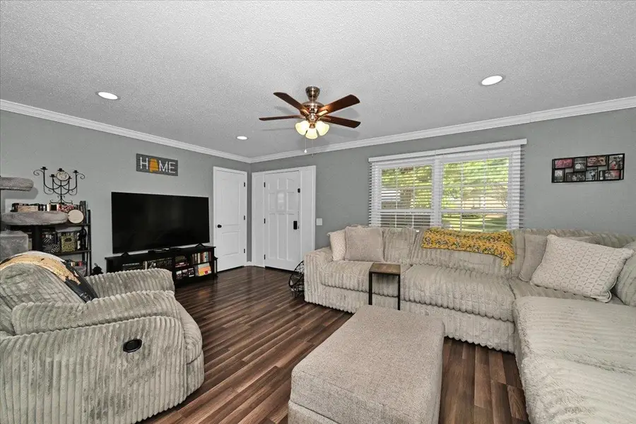 1518 Lindsey Dr, Cullman, AL 35055 - #3