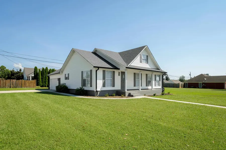 218 Government Blvd, Muscle Shoals, AL 35661 - #2