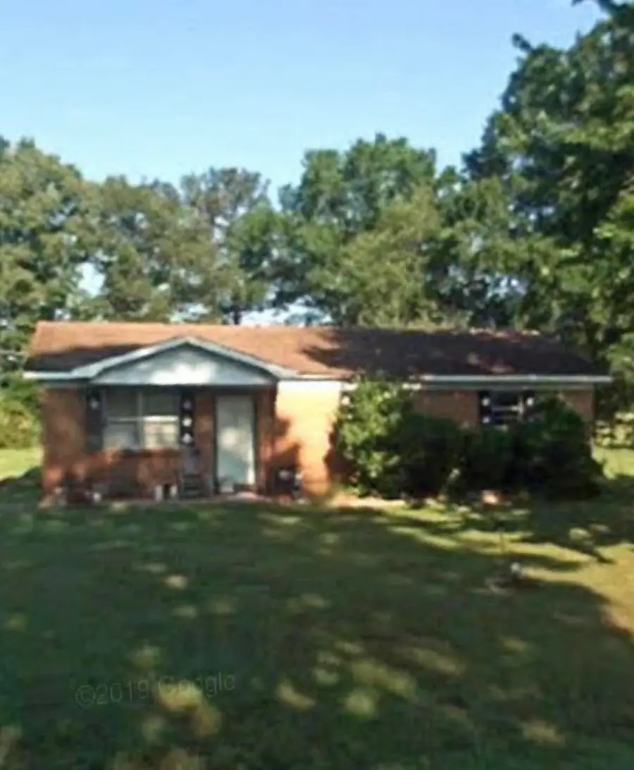 309 Gay St, Moulton, AL 35650 - #3