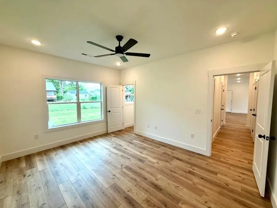 3408 Brush St, Muscle Shoals, AL 35661 - #3