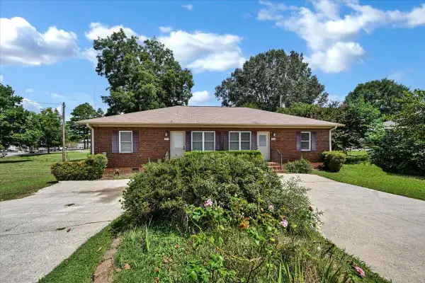 604/606 6th Ave, Cullman, AL 35055
