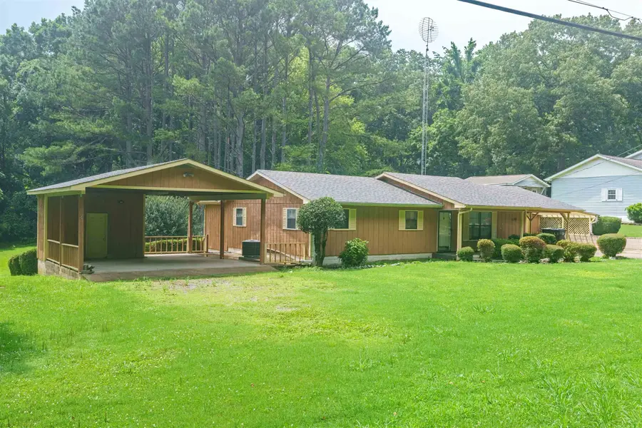 1705 Keller Quarry Rd, Tuscumbia, AL 35674 - #2