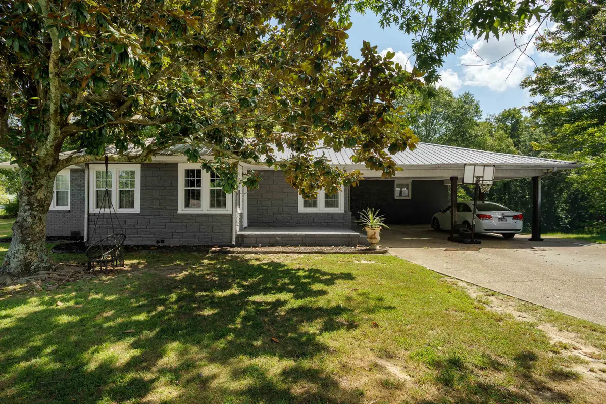 8352 Hwy 17, Florence, AL 35633 - #1