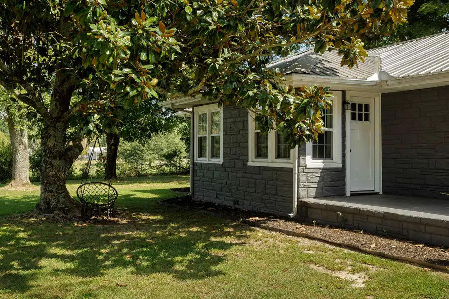 8352 Hwy 17, Florence, AL 35633 - #3