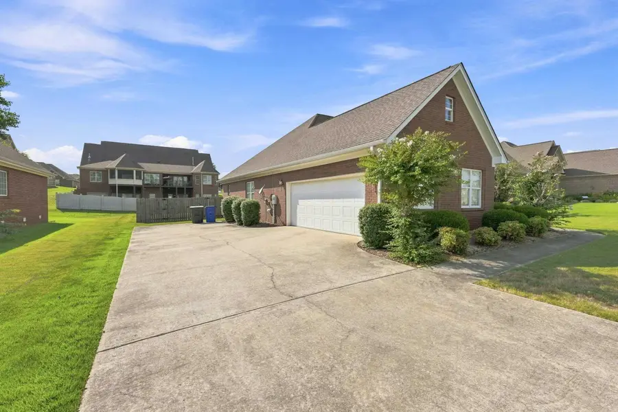108 Wheaton Ct, Florence, AL 35633 - #2