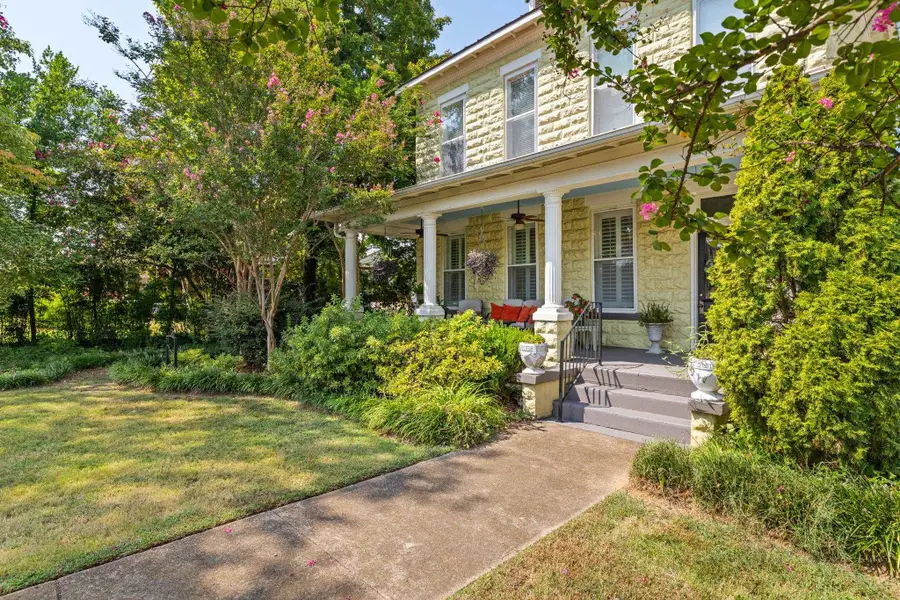 809 Montgomery Ave, Sheffield, AL 35660 - #3