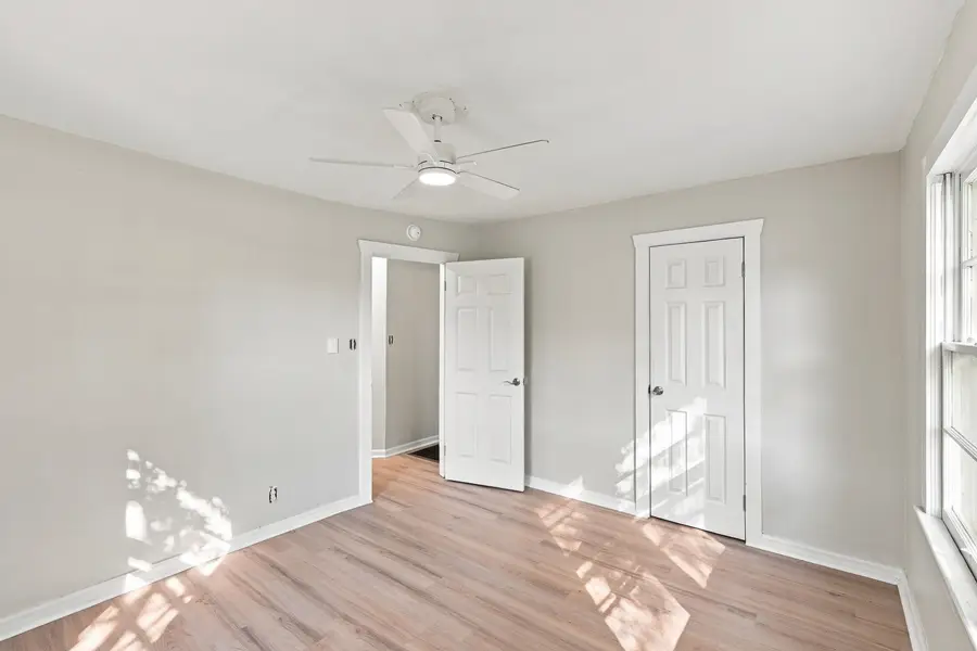 110 S Patton St, Florence, AL 35630 - #3
