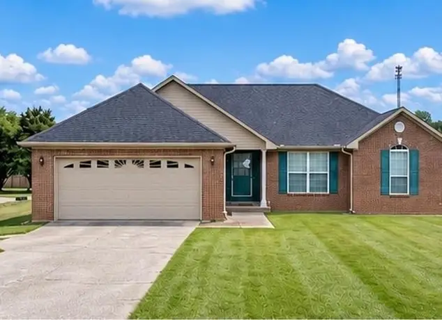 245 Cloverleaf Cir, Killen, AL 35645 - #1