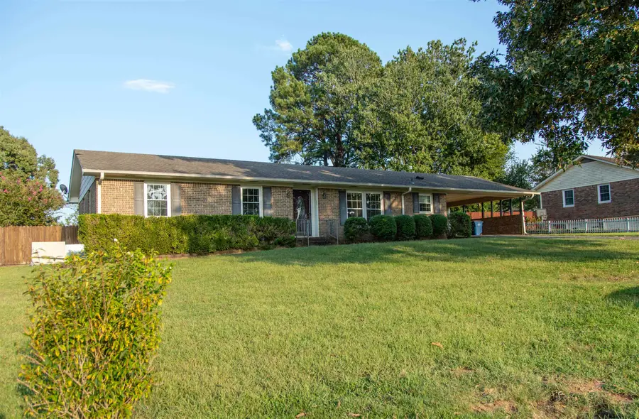113 Chaparral Dr, Florence, AL 35630 - #2