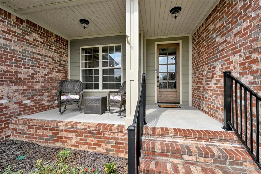2217 SW Lakeshore Dr, Cullman, AL 35057 - #2