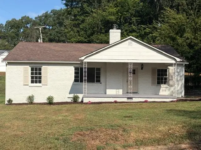 1023 Piedmont St, Florence, AL 35630 - #1