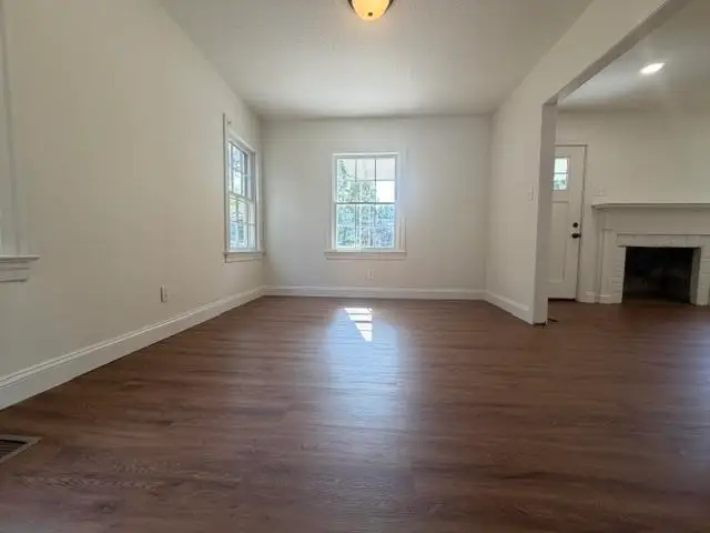 1023 Piedmont St, Florence, AL 35630 - #3