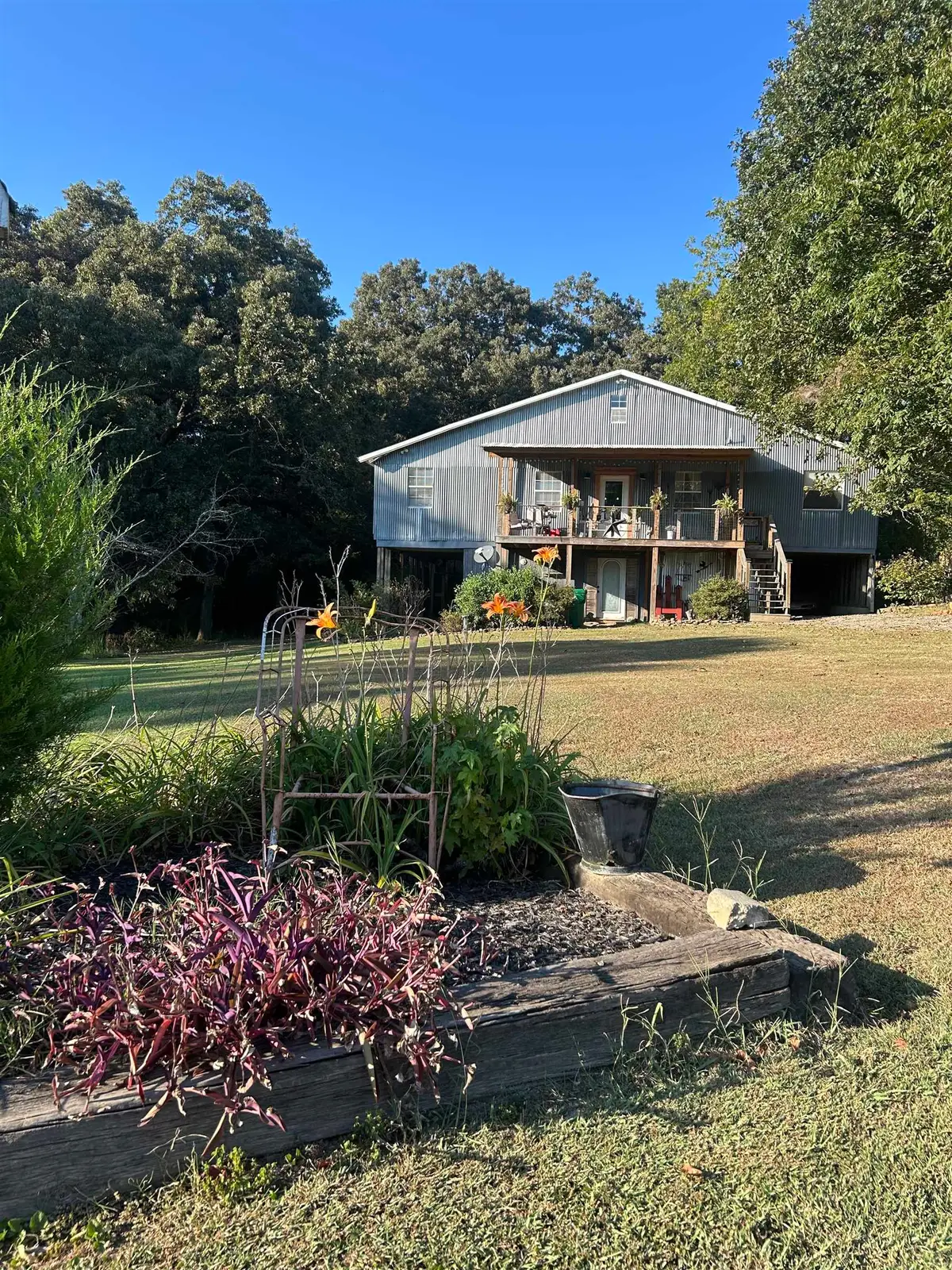 8870 Co Rd 1043, Vinemont, AL 35179 - #1