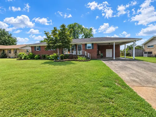 200 W Pasadena Ave, Muscle Shoals, AL 35661