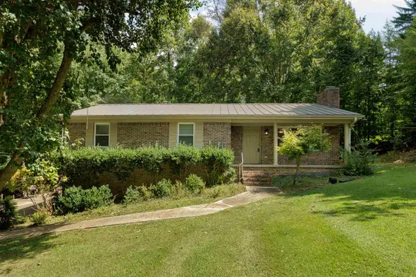 113 Spring Cove Rd, Florence, AL 35634