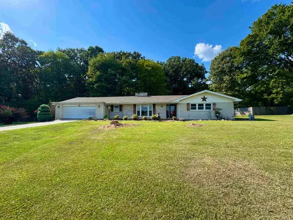 3905 Co Rd 47, Florence, AL 35630